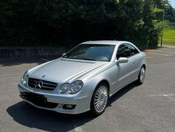 Silber Gebraucht 2008 Mercedes CLK200 Coupé | 6.250 € (Etwas zu teuer)