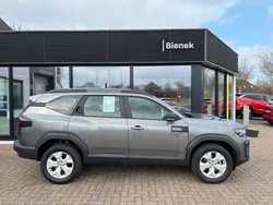 Grau Neu 2025 Dacia Bigster Essentiel SUV | 26.170 € (Fairer Preis)