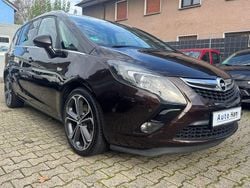 Braun Gebraucht 2012 Opel Zafira Tourer Innovation Van / Kleinbus | 8.600 € (Fairer Preis)