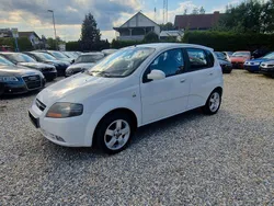 Weiß Gebraucht 2007 Chevrolet Kalos Limousine | 1.700 € (Fairer Preis)