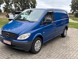 Blau Gebraucht 2008 Mercedes Vito Van / Kleinbus | 2.450 € (Fairer Preis)