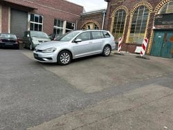 Grau Gebraucht 2019 VW Golf VII Comfortline Kombi | 6.999 € (Superpreis)