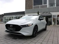 Weiß Neu 2025 Mazda 3 Homura-Line Limousine | 30.920 € (Fairer Preis)
