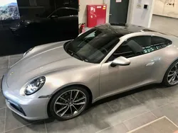 Silber Gebraucht 2021 Porsche 911 Carrera Coupé | 109.900 € (Superpreis)