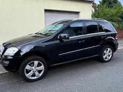 Schwarz Gebraucht 2010 Mercedes ML350 SUV | 10.000 € (Guter Preis)
