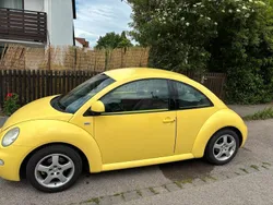 Gelb Gebraucht 2000 VW Beetle Kleinwagen | 1.500 €