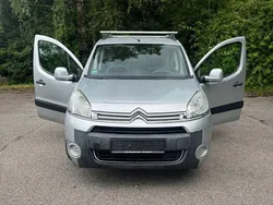 Silber Gebraucht 2015 Citroën Berlingo Attraction Van / Kleinbus | 3.500 € (Fairer Preis)