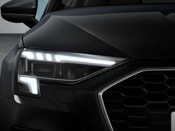 Grau Gebraucht 2024 Audi A3 Sportback e-tron Kleinwagen | 33.699 € (Teuer)