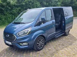 Blau Gebraucht 2021 Ford Tourneo Custom Active Van / Kleinbus | 37.000 €