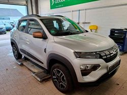 Silber Gebraucht 2023 Dacia Spring Extreme Kleinwagen | 12.998 € (Fairer Preis)