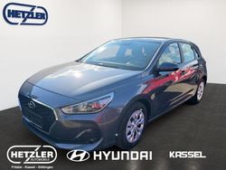 Grau Gebraucht 2020 Hyundai i30 Select Limousine | 14.890 € (Fairer Preis)