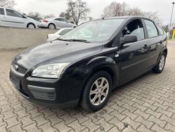 Pantherschwarz metallic Gebraucht 2006 Ford Focus Kleinwagen | 1.150 € (Guter Preis)