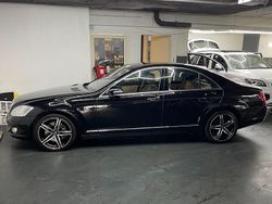 Schwarz Gebraucht 2008 Mercedes S500 Limousine | 14.900 €