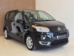 Schwarz Gebraucht 2011 Citroën C3 Picasso Van / Kleinbus | 4.790 € (Fairer Preis)
