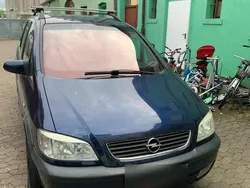 Blau Gebraucht 2001 Opel Zafira Van / Kleinbus | 1.200 € (Fairer Preis)