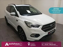 Weiß Gebraucht 2018 Ford Kuga ST-Line SUV | 16.470 € (Guter Preis)