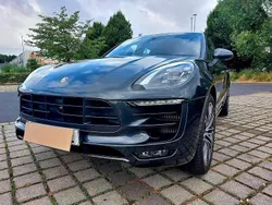 Grau Gebraucht 2017 Porsche Macan GTS SUV | 54.000 € (Teuer)