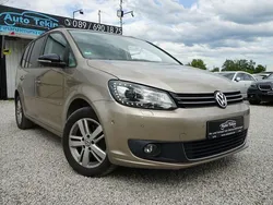 Beige Gebraucht 2012 VW Touran Match Van / Kleinbus | 7.950 € (Fairer Preis)
