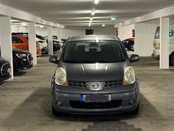 Grau Gebraucht 2008 Nissan Note Acenta Van / Kleinbus | 2.799 € (Fairer Preis)