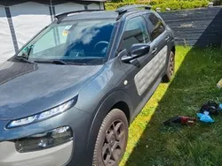 Grau Gebraucht 2015 Citroën C4 Cactus Feel Kleinwagen | 5.800 € (Guter Preis)
