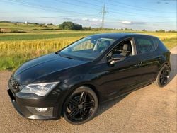 Schwarz Gebraucht 2016 Seat Leon FR Limousine | 8.200 € (Guter Preis)