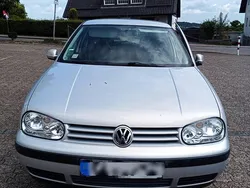 Grau Gebraucht 1999 VW Golf IV Limousine | 1.100 € (Guter Preis)