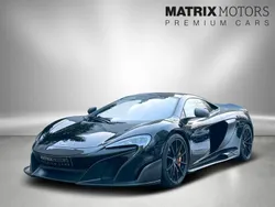 Onyx schwarz speziallackierung Gebraucht 2016 McLaren 675LT Coupé | 228.850 €
