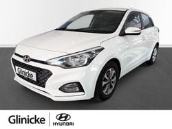 Polar white Gebraucht 2020 Hyundai i20 Trend Limousine | 11.990 € (Guter Preis)