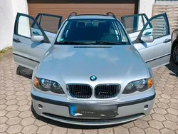 Silber Gebraucht 2004 BMW 318 Kombi | 5.000 € (Teuer)