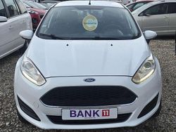 Weiß Gebraucht 2016 Ford Fiesta Trend Kleinwagen | 6.500 €