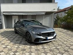 Grau Gebraucht 2019 Mercedes C400 AMG line Limousine | 31.700 € (Fairer Preis)
