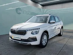 Weiß Gebraucht 2025 Skoda Kamiq SUV | 23.499 € (Fairer Preis)