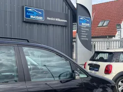 Schwarz Gebraucht 2004 VW Touran Van / Kleinbus | 3.990 € (Etwas zu teuer)