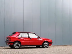 Rot Gebraucht 1989 Lancia Delta Limousine | 34.000 €