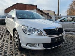 Weiß Gebraucht 2009 Skoda Octavia Elegance Kombi | 3.600 € (Etwas zu teuer)