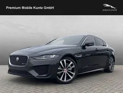 Carpathian grey Gebraucht 2024 Jaguar XE R-Dynamic Limousine | 37.900 € (Teuer)