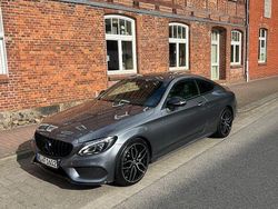 Grau Gebraucht 2016 Mercedes C220 AMG line Coupé | 19.900 € (Fairer Preis)