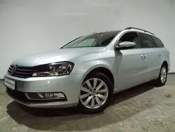 Silber Gebraucht 2014 VW Passat Comfortline Kombi | 8.800 € (Fairer Preis)