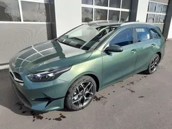 Grün Gebraucht 2024 Kia Ceed Sportswagon 4 Kombi | 31.690 € (Etwas zu teuer)