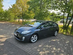 Grau Gebraucht 2011 Toyota Prius Kleinwagen | 9.999 € (Etwas zu teuer)