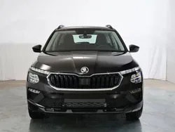 Schwarz Neu 2024 Skoda Kamiq Drive SUV | 21.800 € (Fairer Preis)