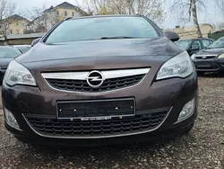 Gebraucht 2012 Opel Astra Kombi | 1.750 € (Guter Preis)