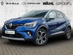 Blau Gebraucht 2022 Renault Captur Intens SUV | 24.590 € (Etwas zu teuer)