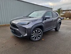 Marlingrau Neu 2025 Toyota Yaris Cross Team SUV | 30.990 € (Fairer Preis)