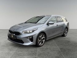 Silber Gebraucht 2018 Kia Ceed Spirit Kombi | 12.490 € (Fairer Preis)