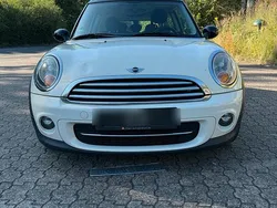 Beige Gebraucht 2011 Mini Clubman Kombi | 3.500 € (Fairer Preis)