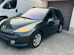 Grau Gebraucht 2007 Peugeot 207 Kombi | 1.950 € (Teuer)