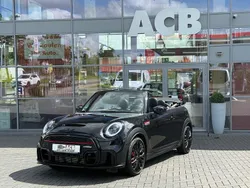 Schwarz Gebraucht 2024 Mini John Cooper Works Cabriolet Cabrio | 37.900 € (Guter Preis)