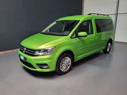 Grün Gebraucht 2018 VW Caddy Maxi Comfortline Van / Kleinbus | 26.950 €
