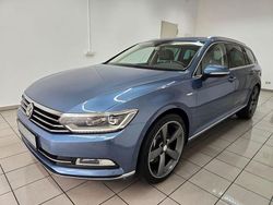 Harvard blue Gebraucht 2015 VW Passat Highline Kombi | 19.990 € (Fairer Preis)